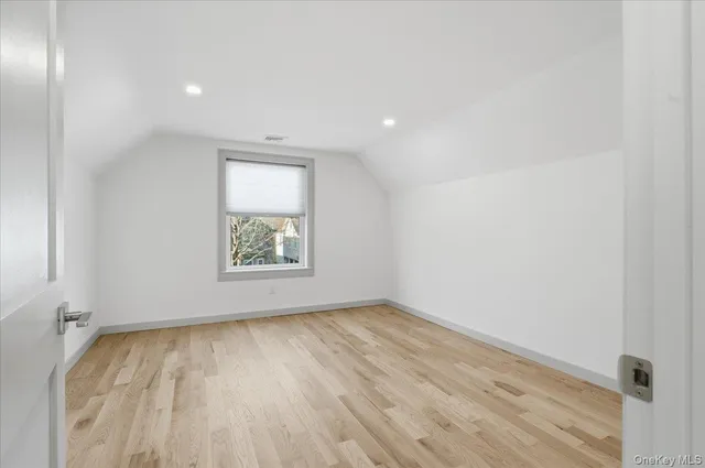 $1,600,000 | 336 2nd Street, Greenport, NY 11944