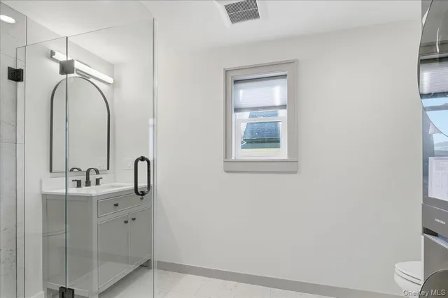 $1,600,000 | 336 2nd Street, Greenport, NY 11944