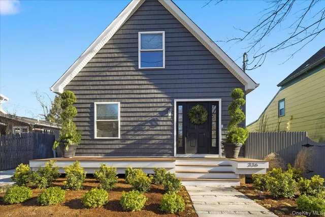 $1,600,000 | 336 2nd Street, Greenport, NY 11944