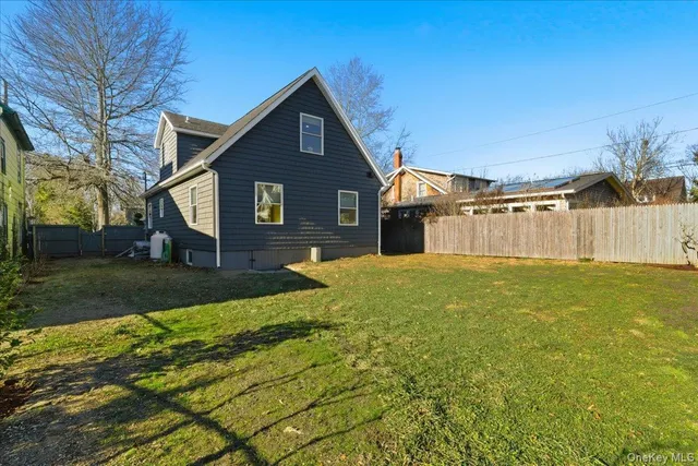 $1,600,000 | 336 2nd Street, Greenport, NY 11944