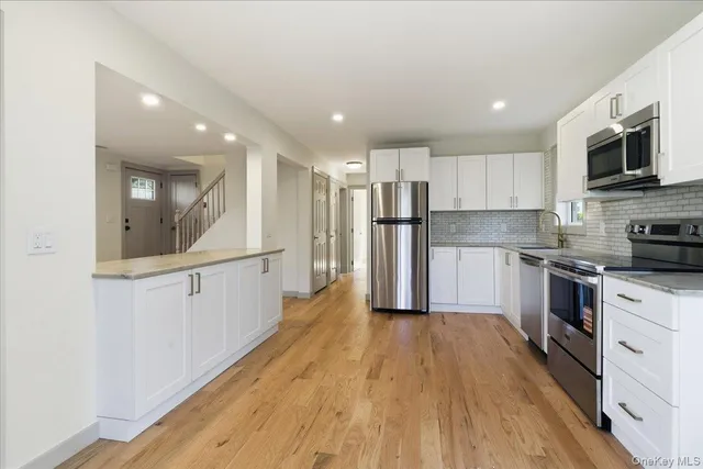 $1,600,000 | 336 2nd Street, Greenport, NY 11944