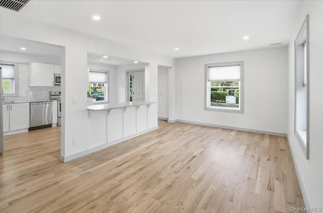 $1,600,000 | 336 2nd Street, Greenport, NY 11944