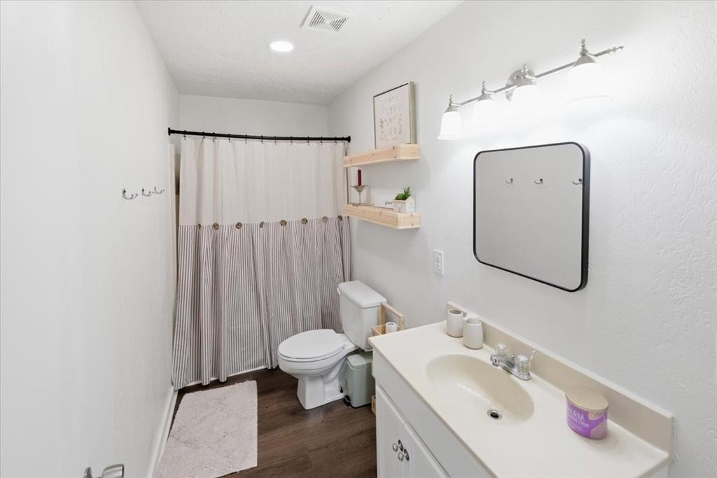 11725 China Spring Road Waco, TX 76708 - Photo 13 of 33