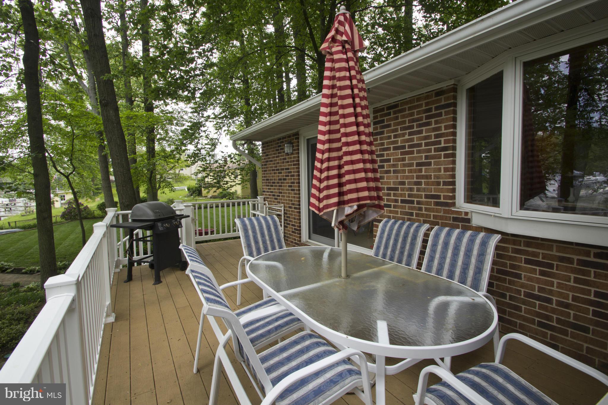 985 Round Bay Road Crownsville, MD 21032 - Photo 6 of 29 Deck with view of water
