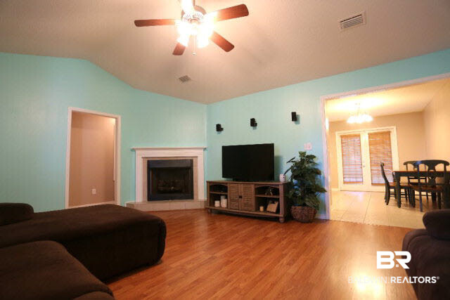 25228 Chestnut Street Elberta, AL 36530 - Photo 2 of 20