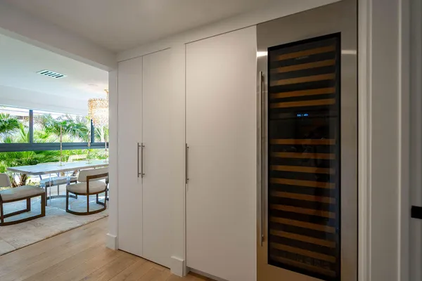 $3,849,000 | 3001 Northeast 52nd Street, Lighthouse Point, FL 33064