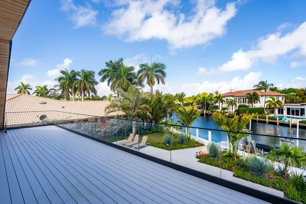 $3,849,000 | 3001 Northeast 52nd Street, Lighthouse Point, FL 33064