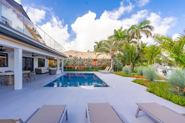 $3,849,000 | 3001 Northeast 52nd Street, Lighthouse Point, FL 33064