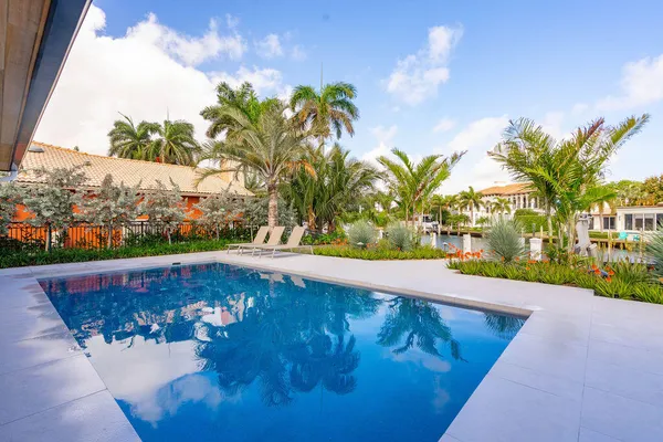 $3,849,000 | 3001 Northeast 52nd Street, Lighthouse Point, FL 33064