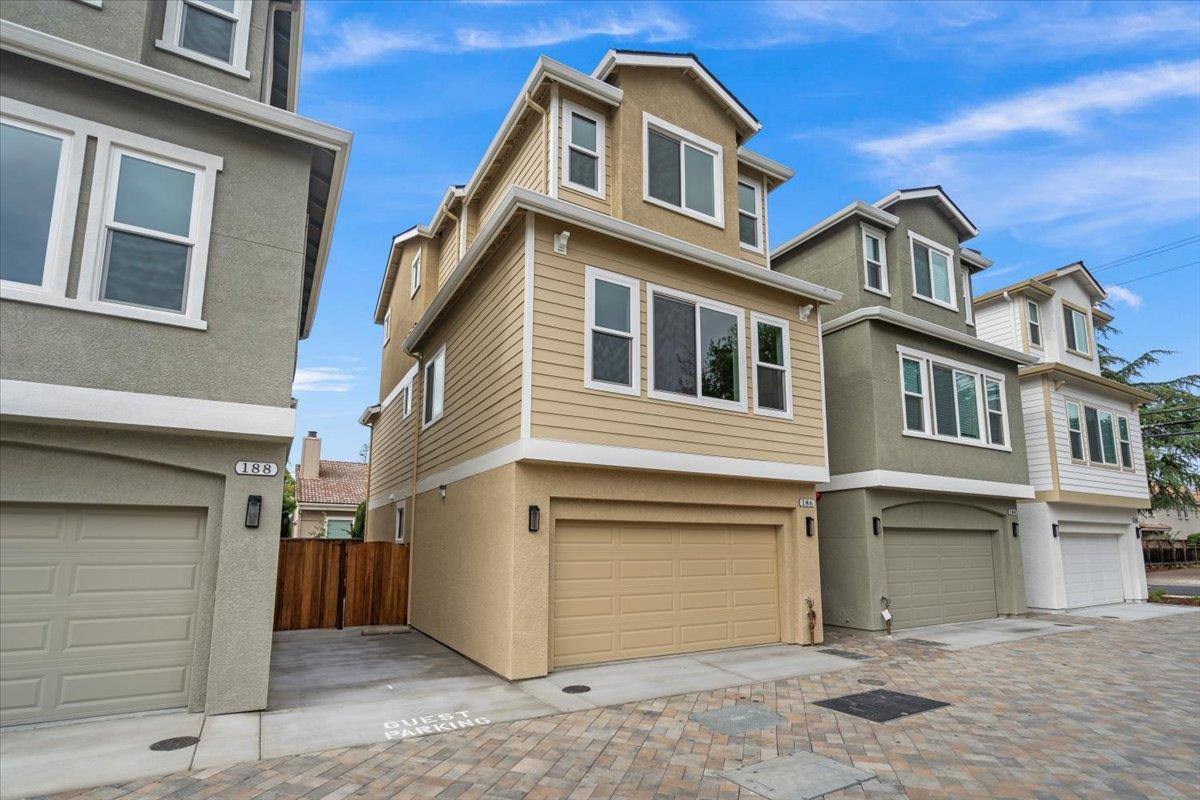 186 West Rincon Avenue Campbell, CA 95008 - Photo 3 of 30
