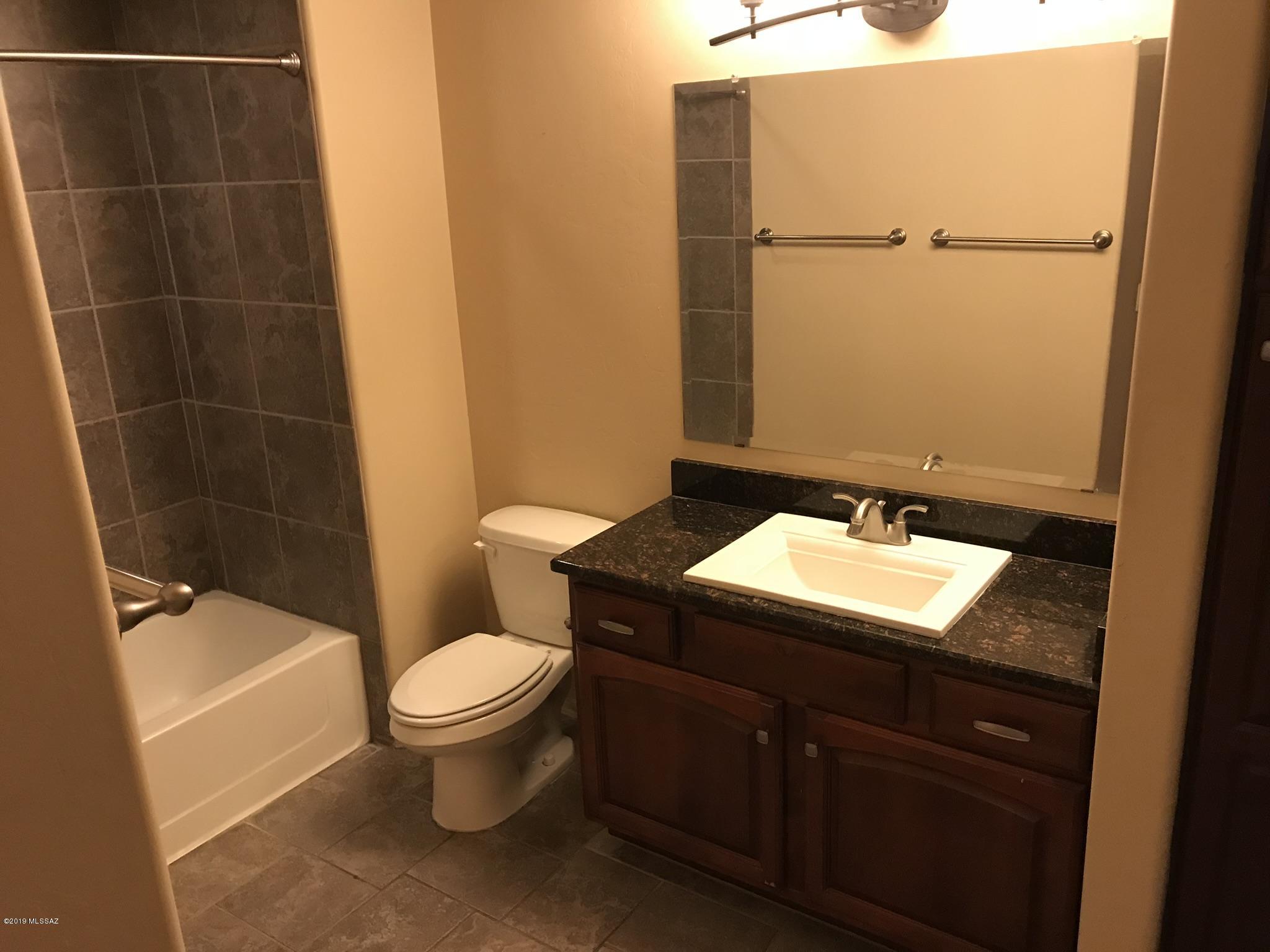 2550 East River Road, Unit 16106 Tucson, AZ 85718 - Photo 12 of 28