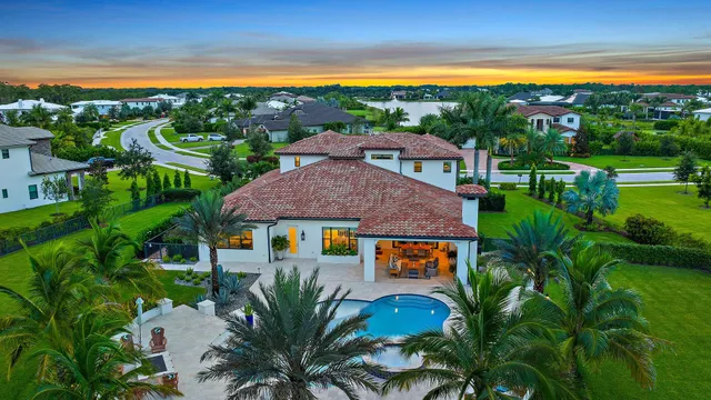 $4,195,000 | 8164 Southeast Old Plantation Circle, Jupiter, FL 33458