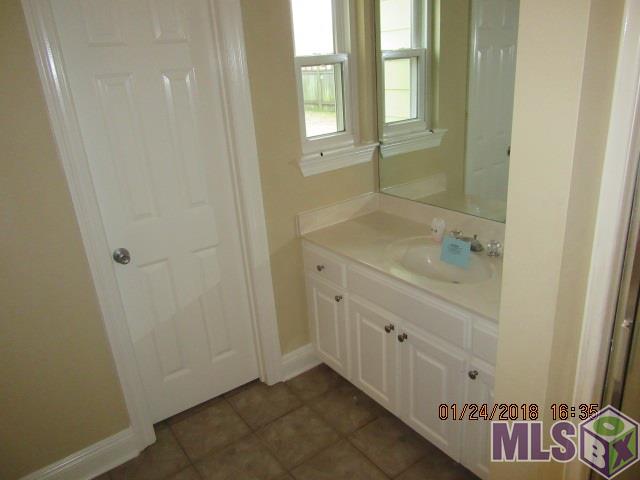 10548 Springpark Avenue Baton Rouge, LA 70810 - Photo 25 of 29
