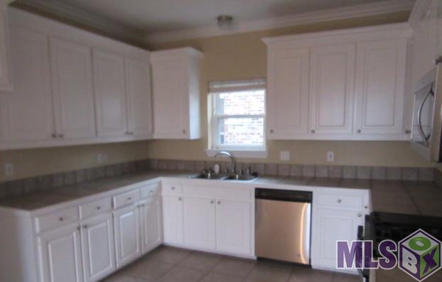 10548 Springpark Avenue Baton Rouge, LA 70810 - Photo 6 of 29