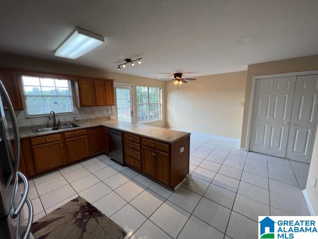 1612 Oliver Road Leeds, AL 35094 - Photo 11 of 36