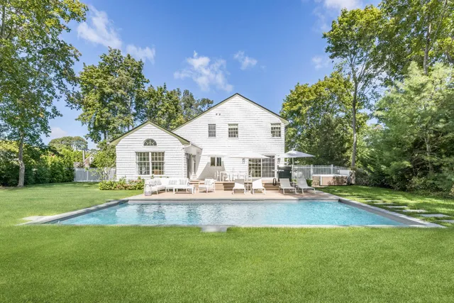 $65,000 | 4582 Noyack Road, Sag Harbor, NY 11963