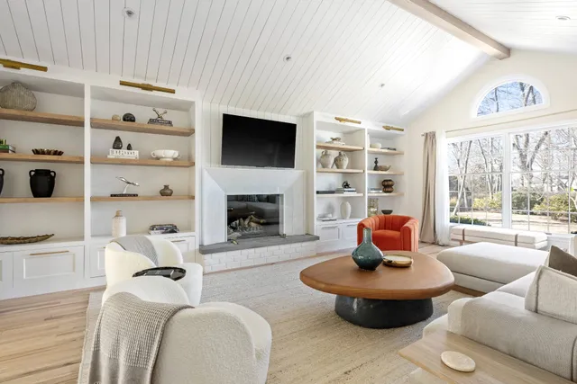 $65,000 | 4582 Noyack Road, Sag Harbor, NY 11963