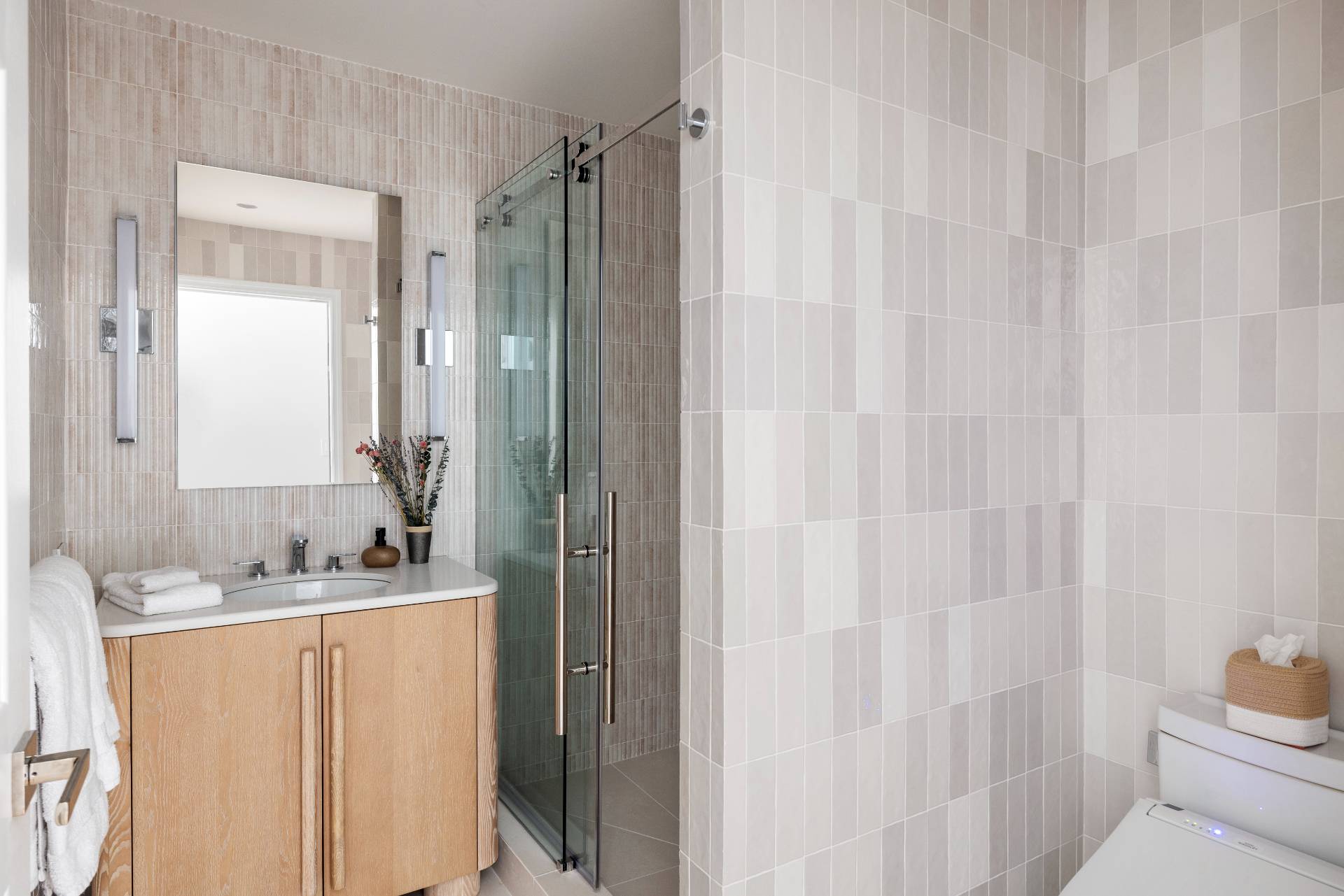 4582 Noyack Road Sag Harbor, NY 11963 - Photo 31 of 40