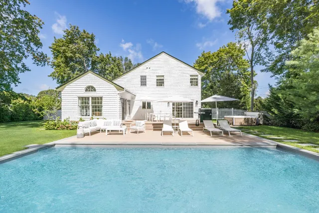 $65,000 | 4582 Noyack Road, Sag Harbor, NY 11963