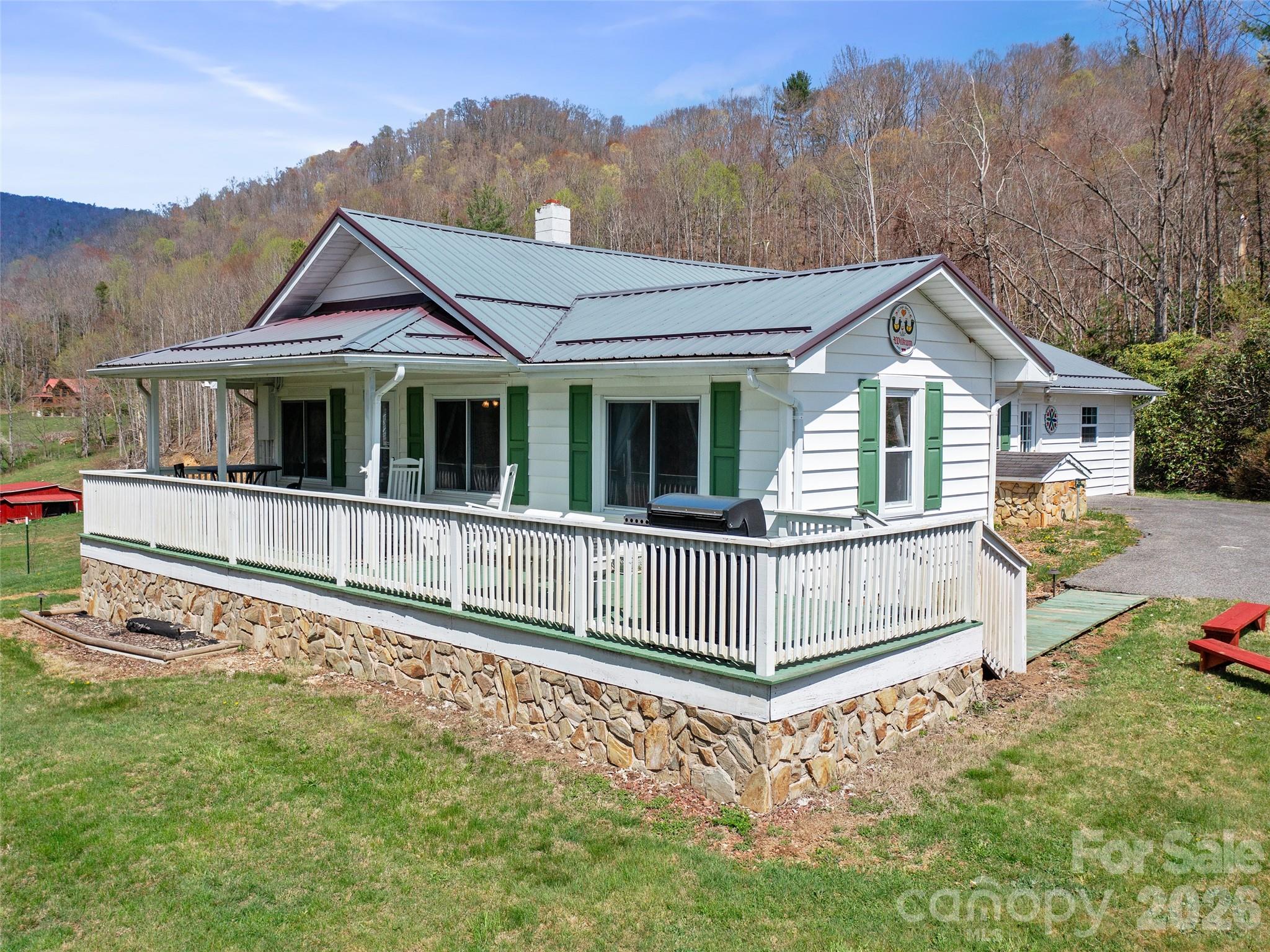 173 Odoms Chapel Road Bakersville, NC 28705 - Photo 36 of 36