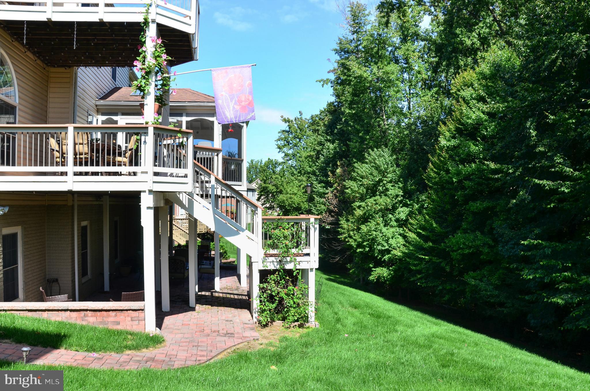6079 Deer Ridge Trail Springfield, VA 22150 - Photo 28 of 30 Exterior (Rear)
