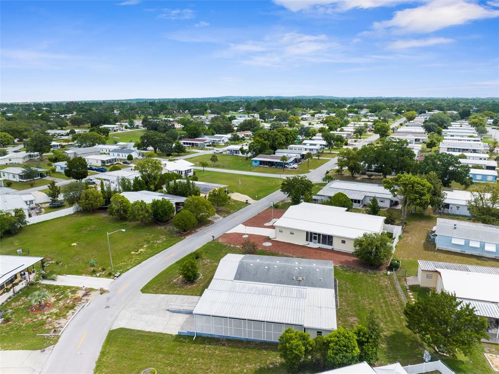 14986 Rialto Avenue Brooksville, FL 34613 - Photo 40 of 45