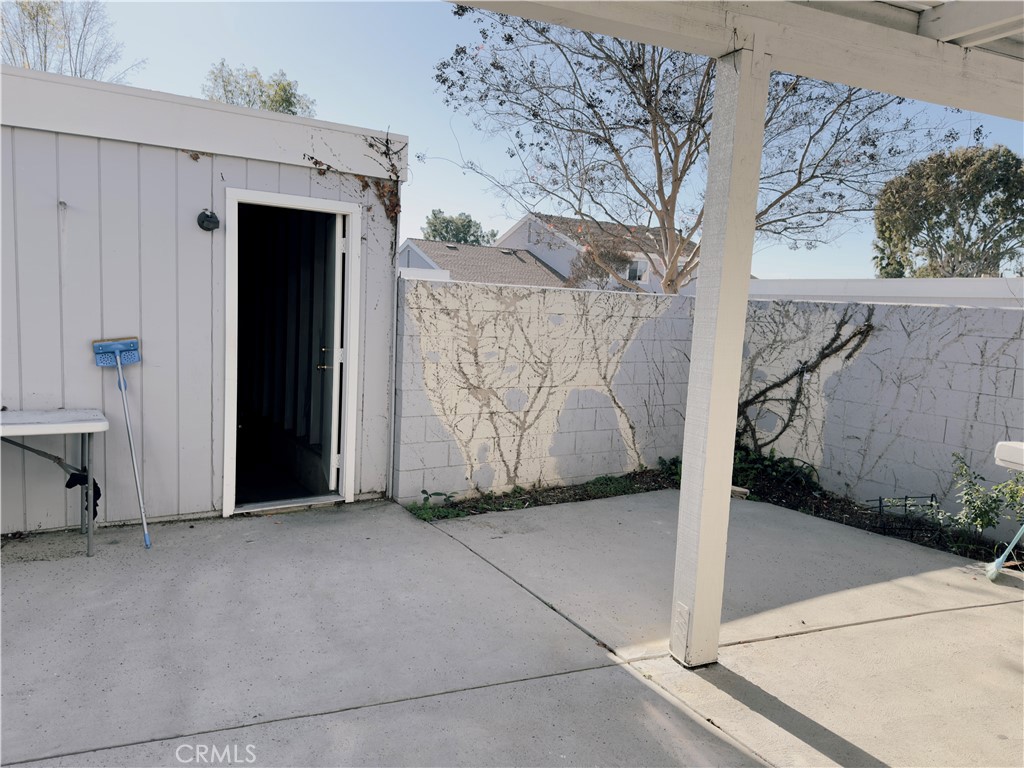 23517 Twin Spring Lane Diamond Bar, CA 91765 - Photo 11 of 40 a view of a entrance gate of the house and trees