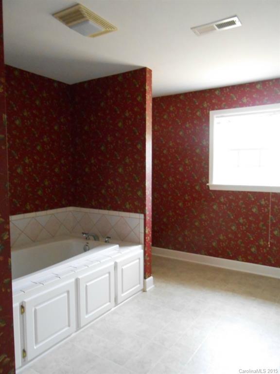 2662 Norfolk Road Lancaster, SC 29720 - Photo 9 of 18 Gallery Image 9