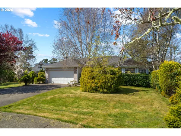 $599,900 | 1480 South Edgewood Street, Seaside, OR 97138