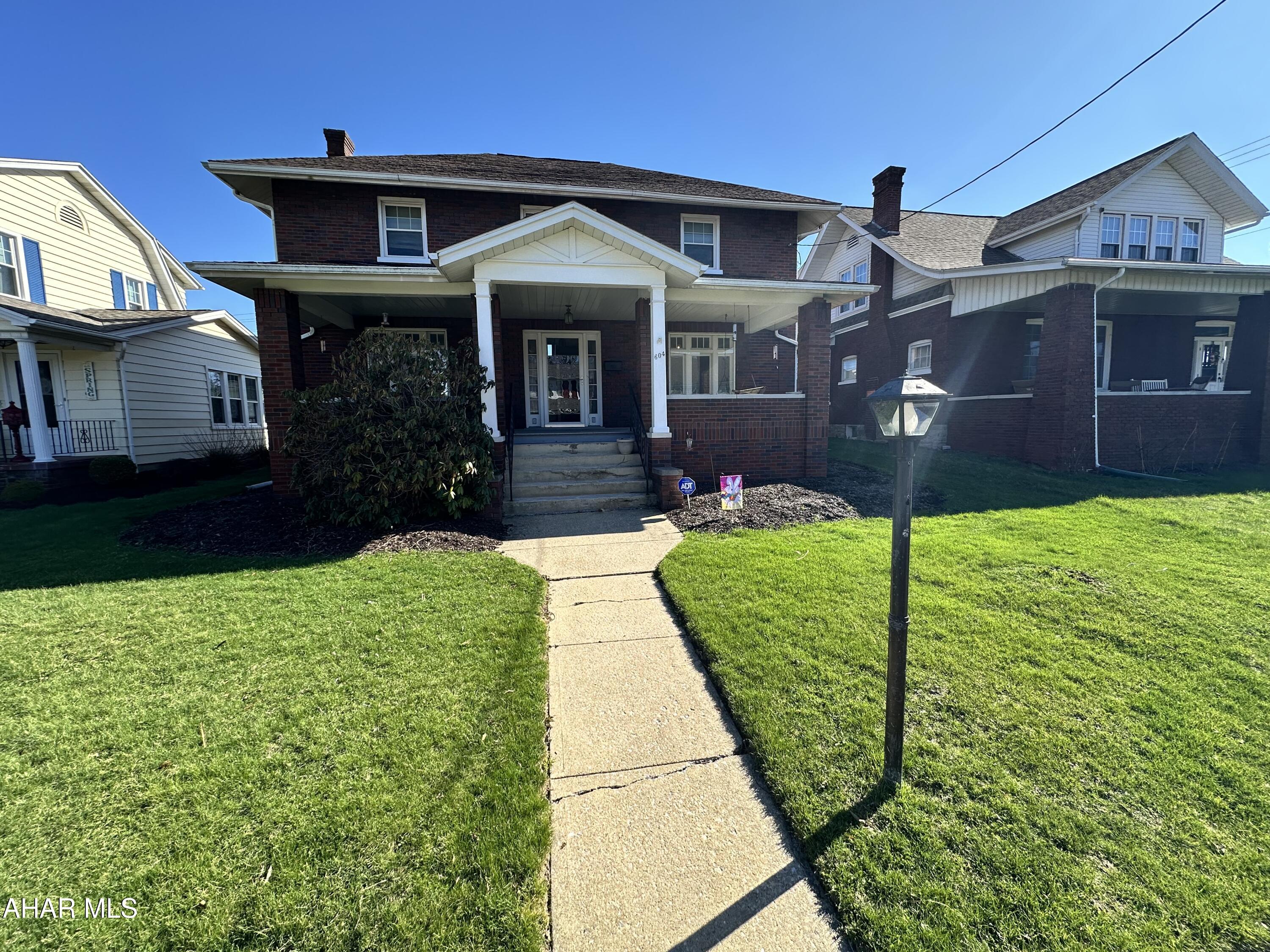 604 Walnut Street Roaring Spring, PA 16673 - Photo 2 of 32