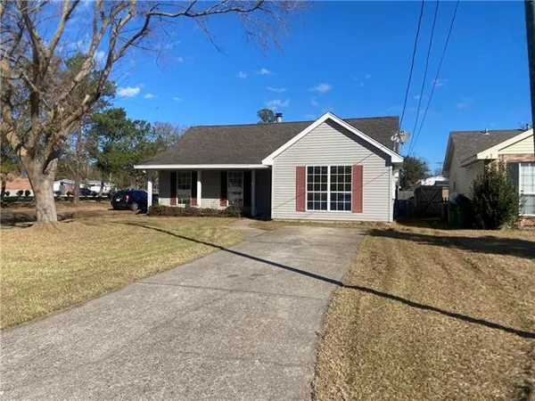 $1,650 | 1525 Neal Avenue, Slidell, LA 70458