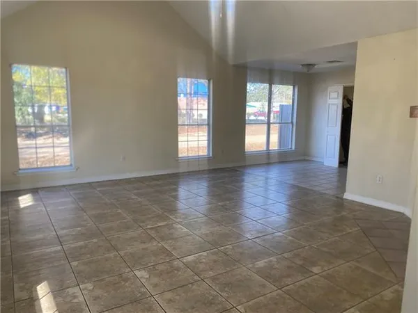 $1,650 | 1525 Neal Avenue, Slidell, LA 70458