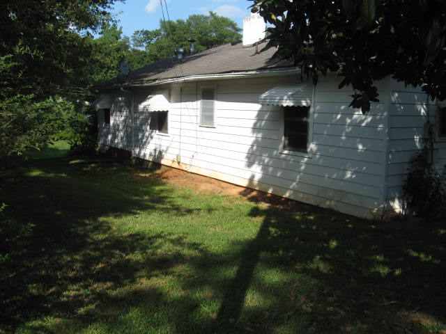 210 East Union Road Belton, SC 29627 - Photo 13 of 19 Gallery Image 13