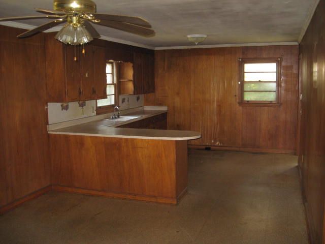 210 East Union Road Belton, SC 29627 - Photo 3 of 19 Gallery Image 3