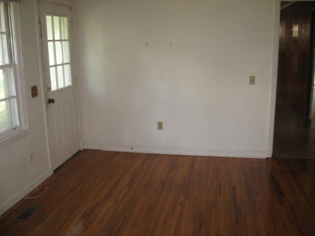 210 East Union Road Belton, SC 29627 - Photo 5 of 19 Gallery Image 5