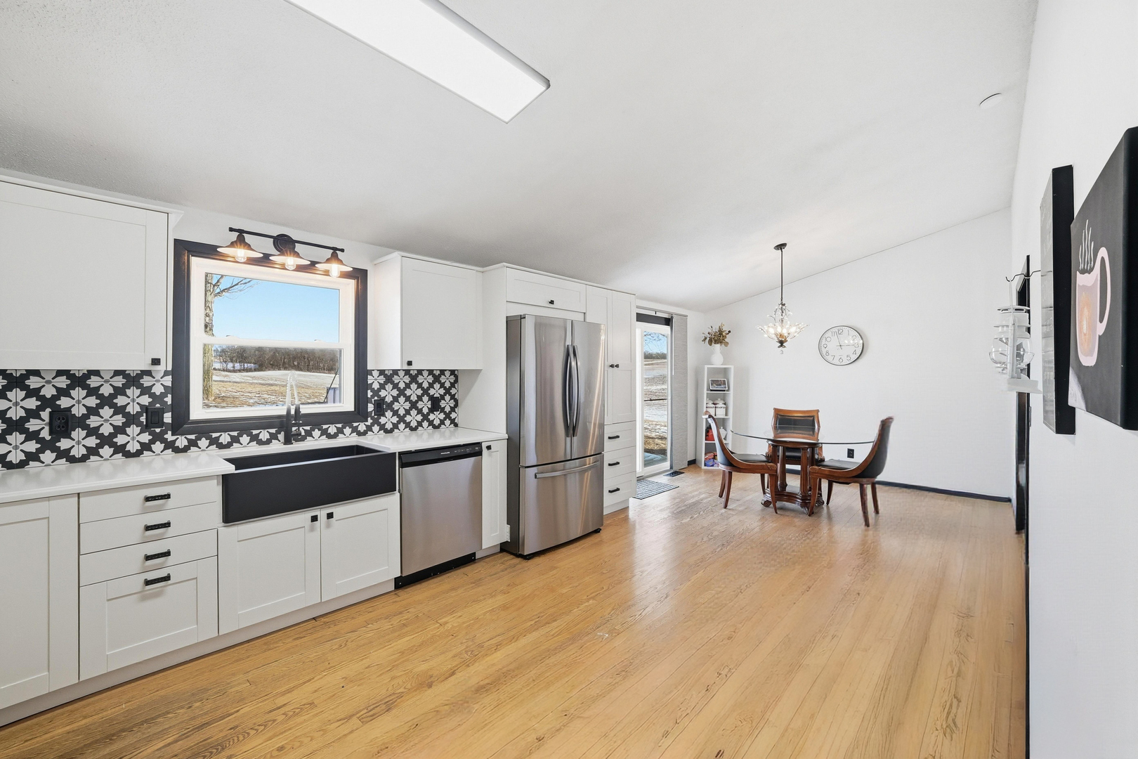 9807 North Leaf River Road Leaf River, IL 61047 - Photo 12 of 38