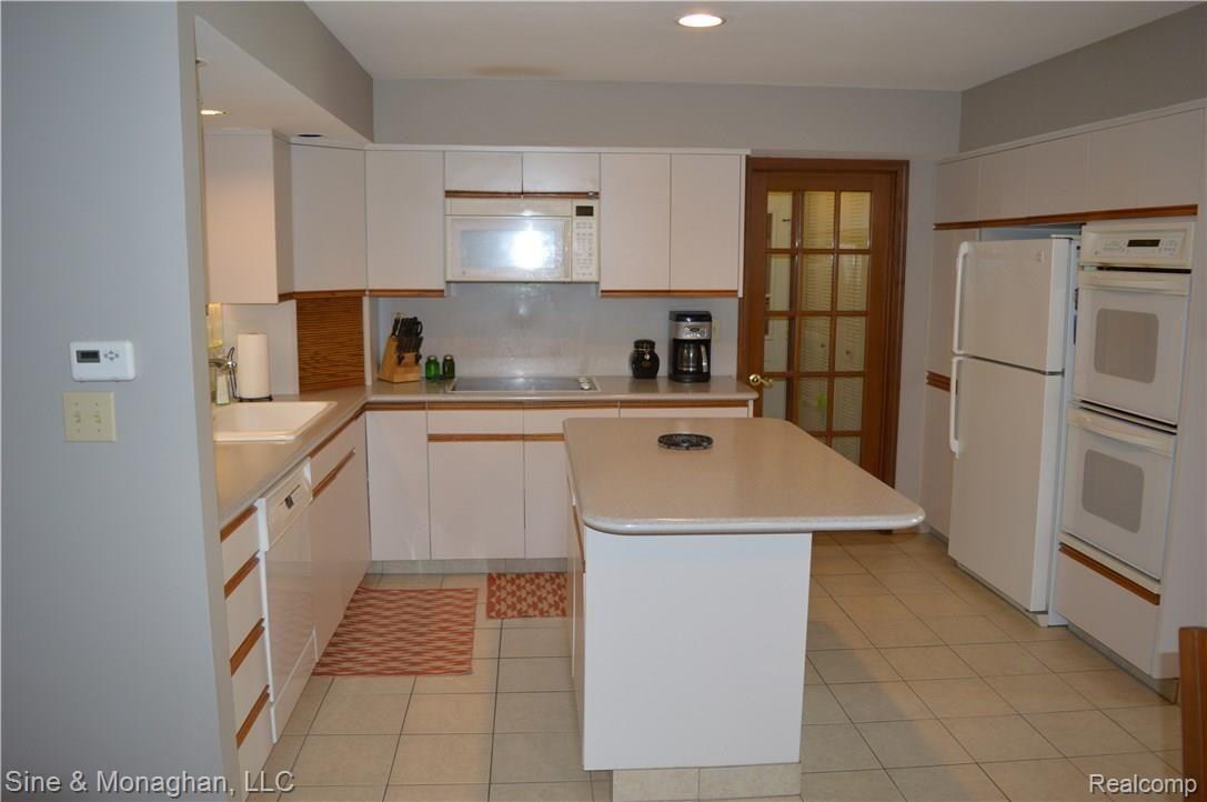 7660 South River Road Marine City, MI 48039 - Photo 22 of 48 050.JPG