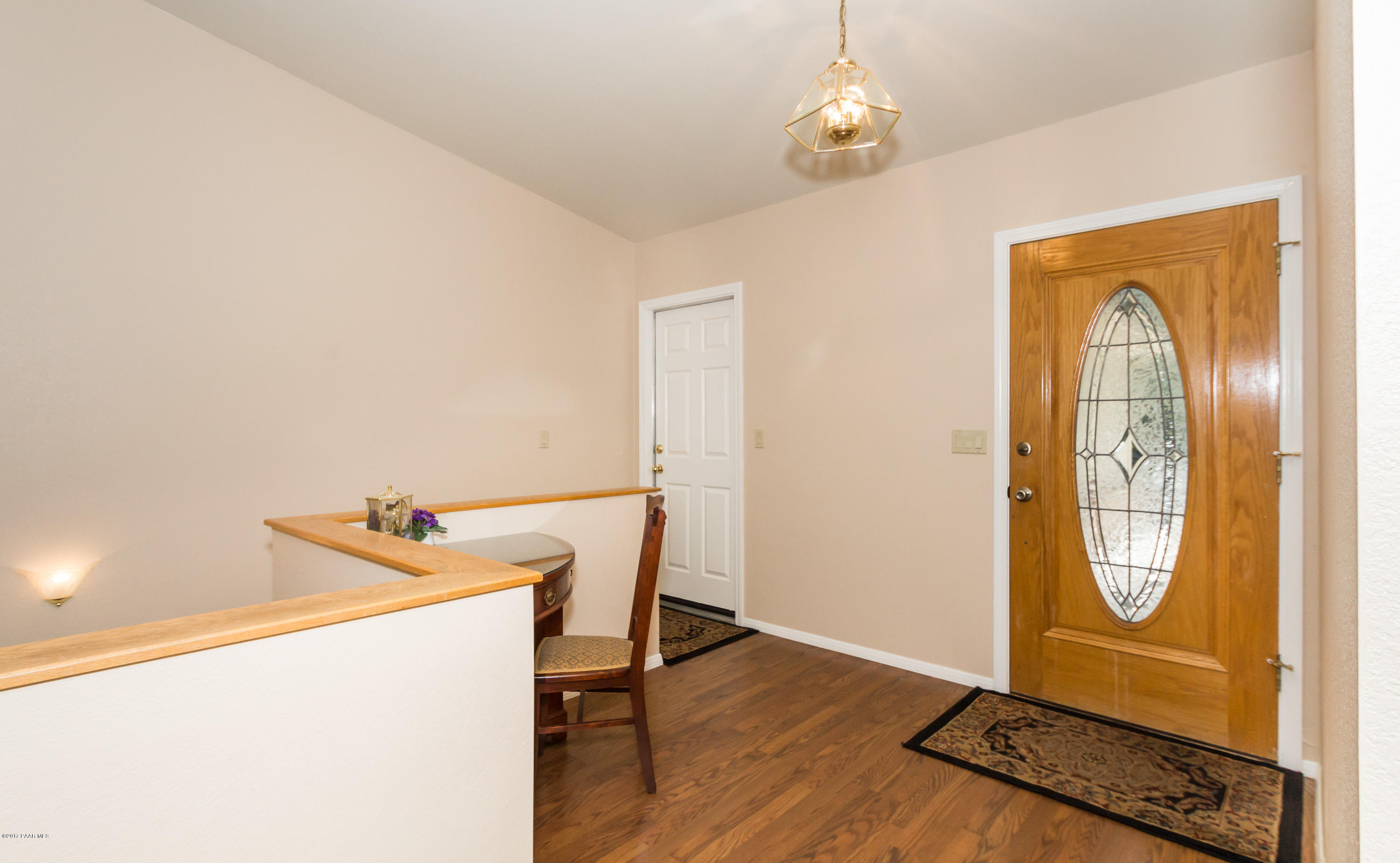 1130 East Timber Ridge Road Prescott, AZ 86303 - Photo 2 of 31 002_Foyer