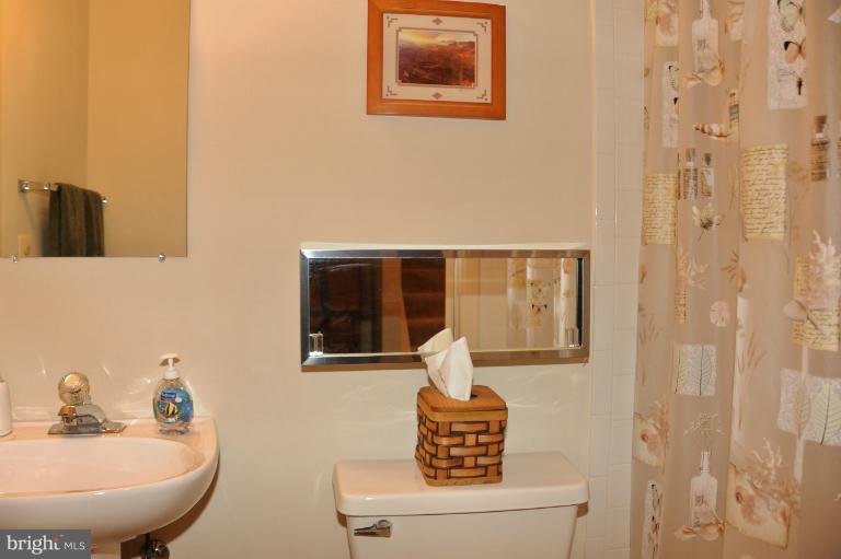 7554 Aspenpark Road Lorton, VA 22079 - Photo 7 of 30 Lower Level Bath
