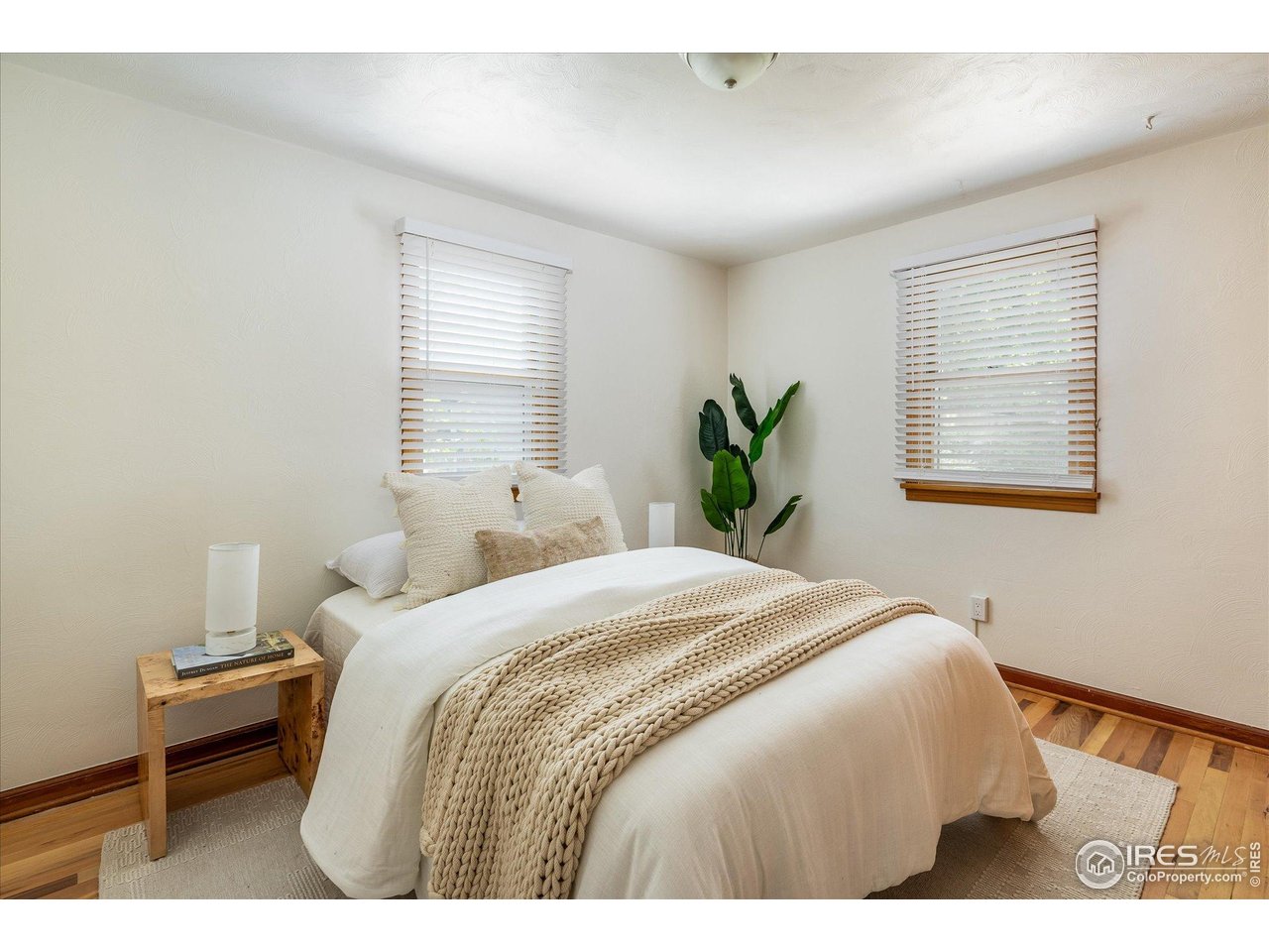 2110 Baseline Road Boulder, CO 80302 - Photo 21 of 41 Secondary bedroom