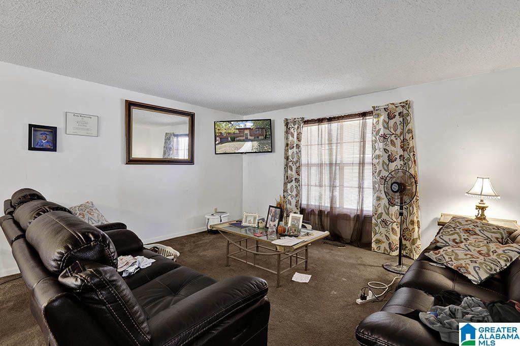 523 Northeast 25th Avenue Birmingham, AL 35215 - Photo 4 of 23