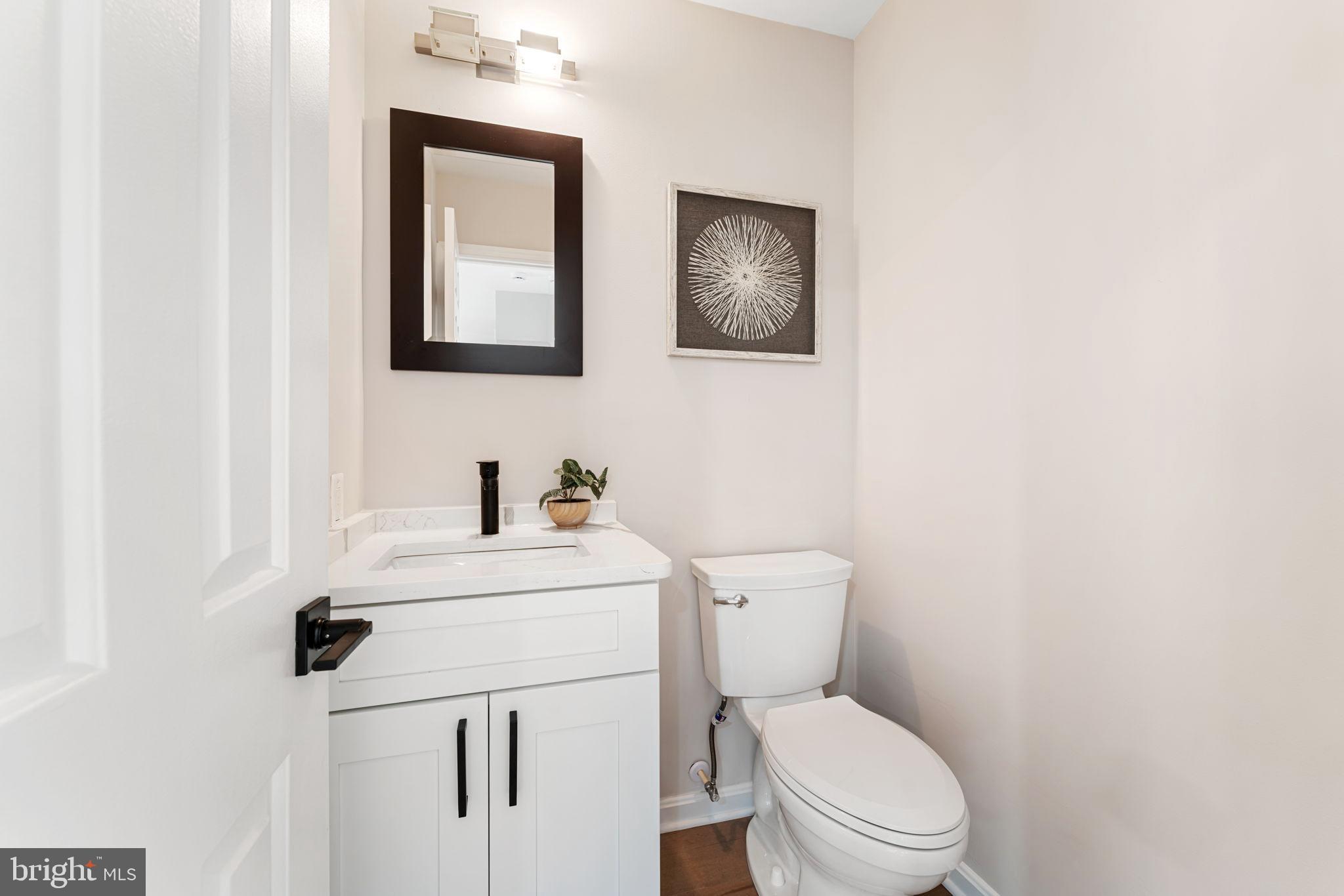 2308 Holly Spring Drive Silver Spring, MD 20905 - Photo 10 of 29