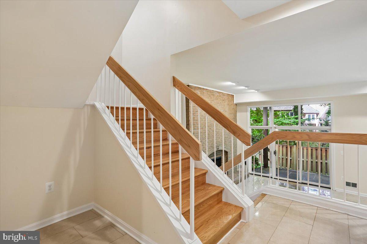6113 Goldtree Way Bethesda, MD 20817 - Photo 54 of 75