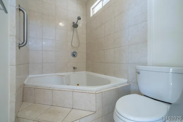 $3,350 | 87-110 Kaukama Road, Unit B, Waianae, HI 96792