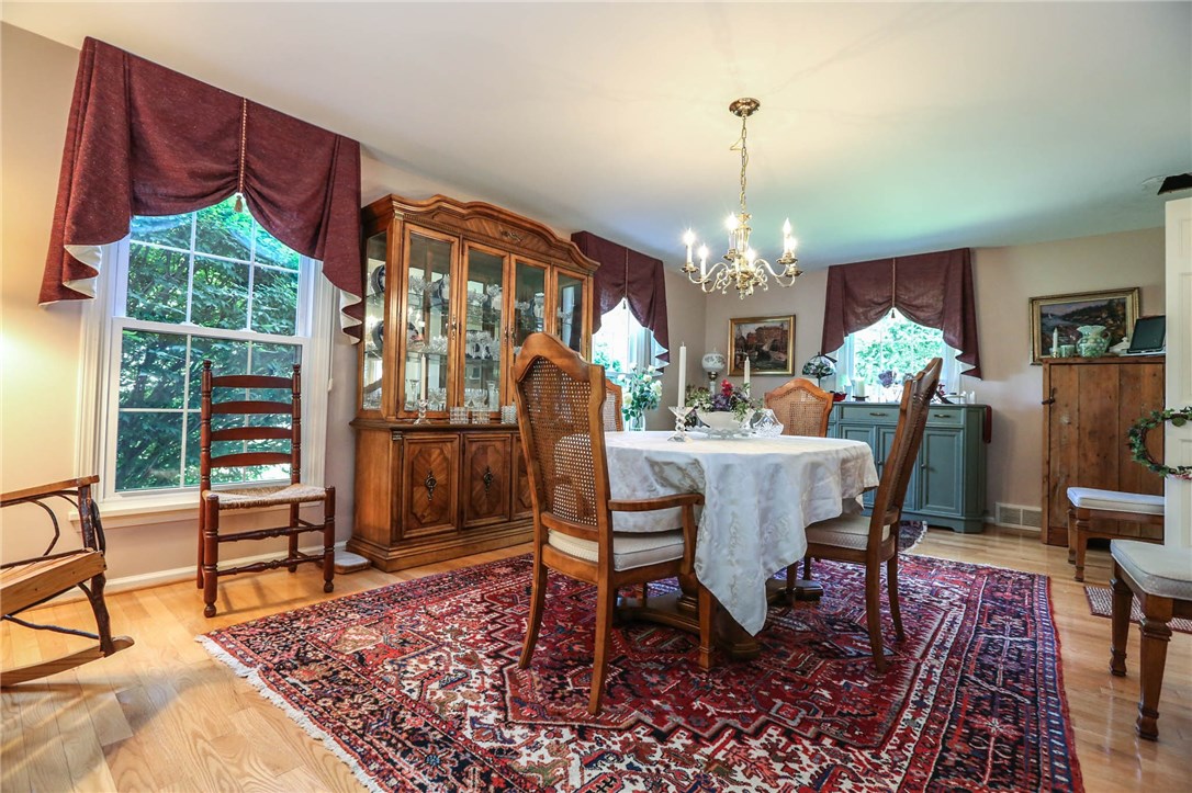 176 Tobey Road Pittsford, NY 14534 - Photo 11 of 27