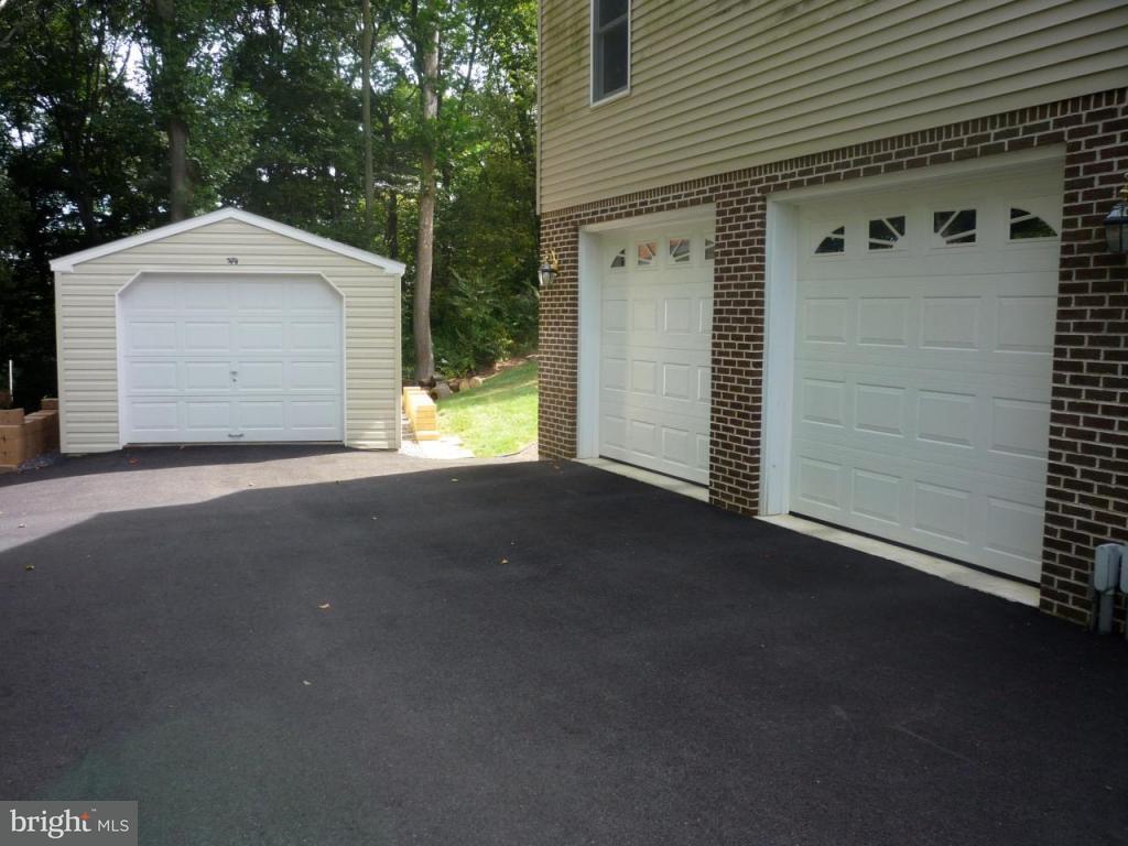 54 Leaman Road, Unit 78 Lancaster, PA 17603 - Photo 3 of 12 Gallery Image 3