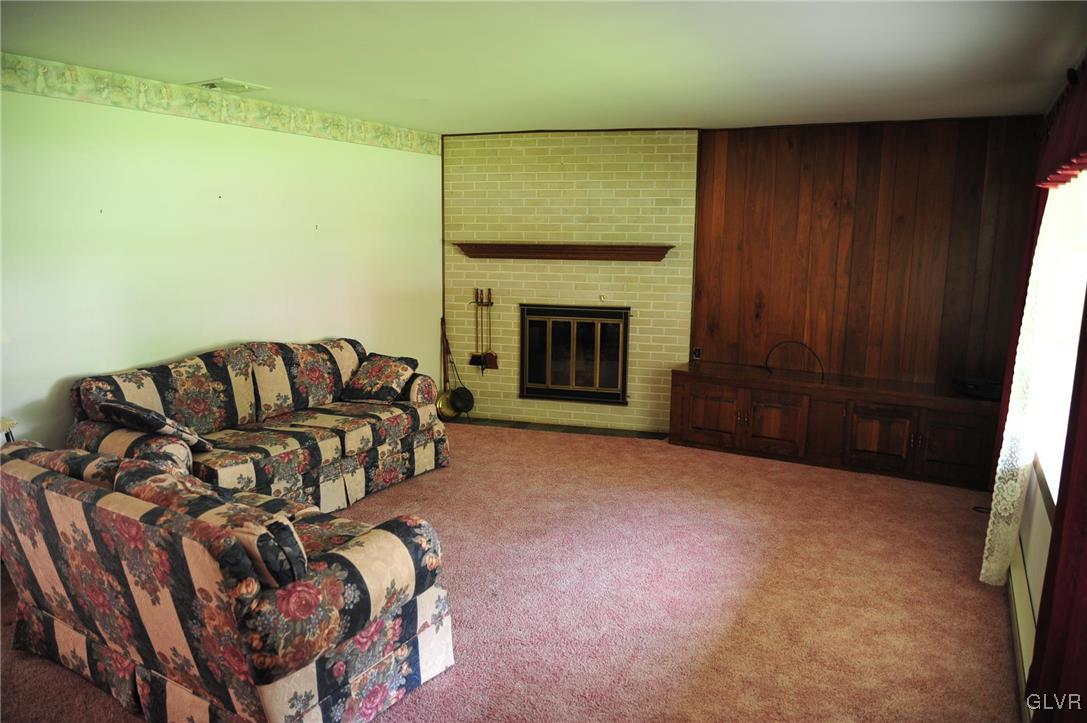 1673 Creek View Road Bethlehem, PA 18015 - Photo 13 of 36 Gallery Image 13