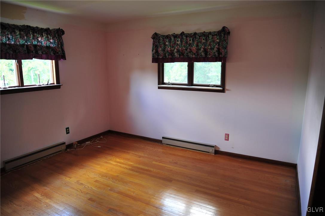 1673 Creek View Road Bethlehem, PA 18015 - Photo 17 of 36 Gallery Image 17