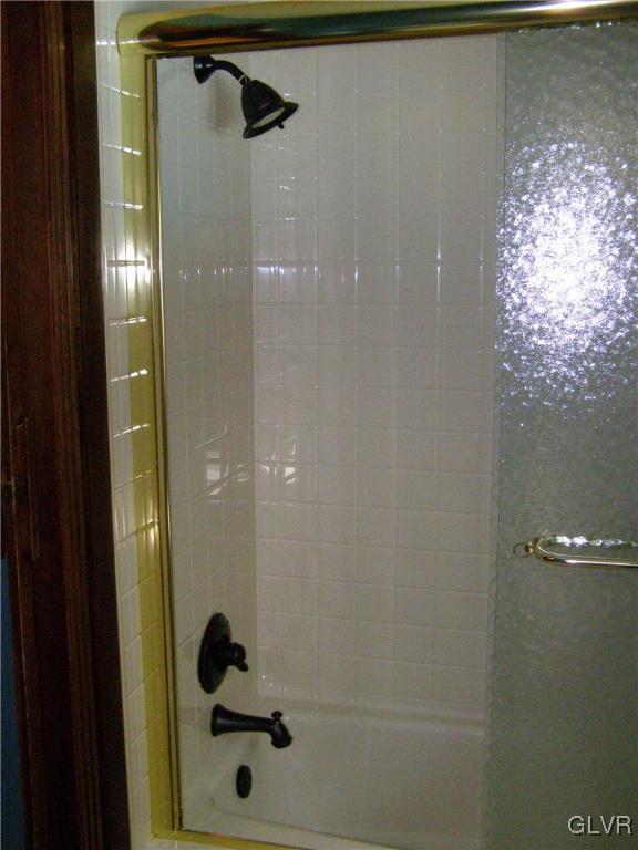 1673 Creek View Road Bethlehem, PA 18015 - Photo 24 of 36 Gallery Image 24