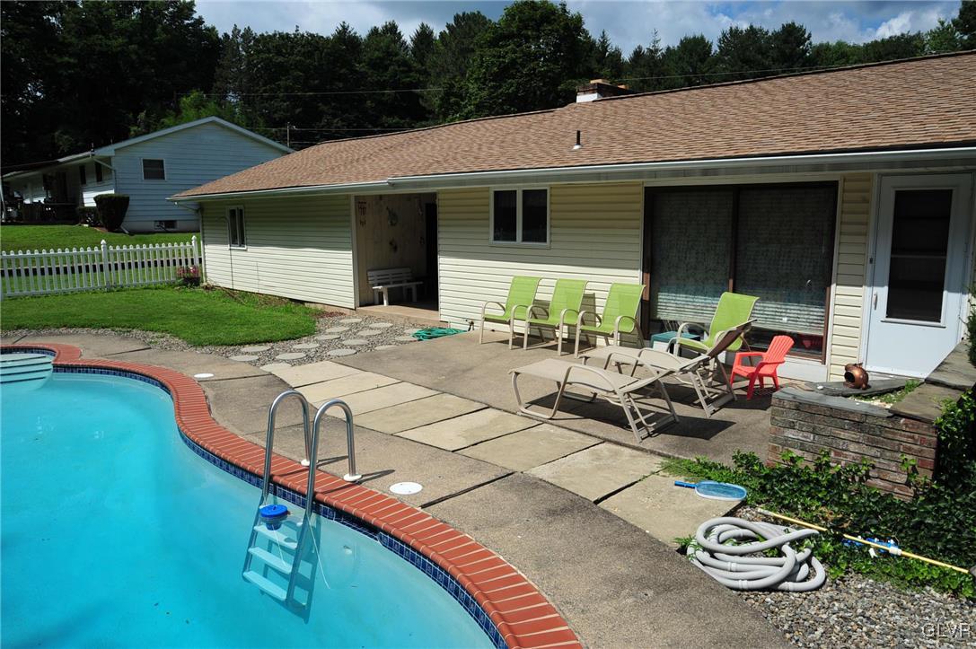 1673 Creek View Road Bethlehem, PA 18015 - Photo 27 of 36 Gallery Image 27